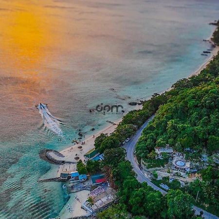 Lonos Circle Terrace View Hotel Romblon Eksteriør billede